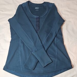 Women's Long Sleeve Top in Deep Blue